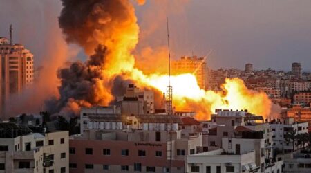 Bombardamenti israeliani su Gaza